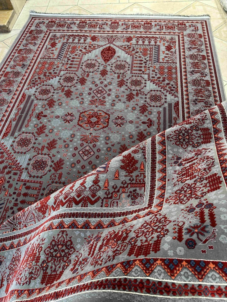 فرش درختی طوسی لاکی بابافرش