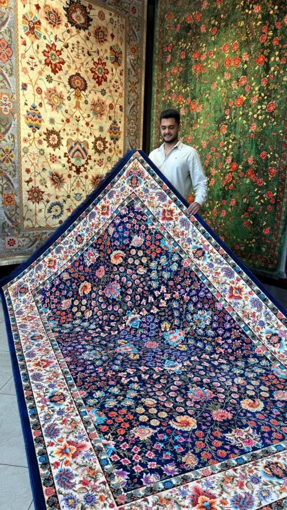 فرش vip نقشه وزیری سرمه ای کد1159